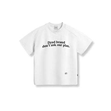 DYAD Boxy T-shirt with raised print DYAD - white